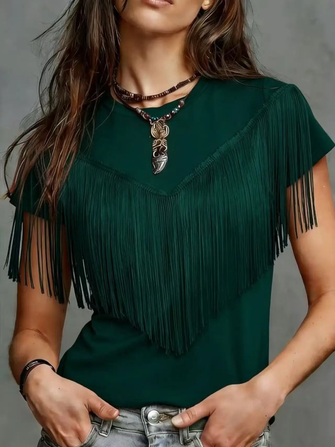 New Women's round Neck Solid Color Tassel Design Short Sleeve T-Shirt Fashionable Ladies' Top